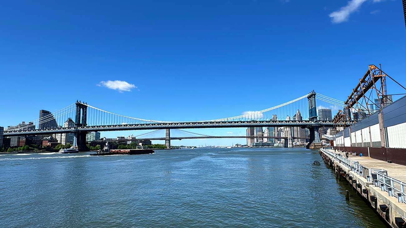 Two Bridges neighborhood and East River views from the cruise route
